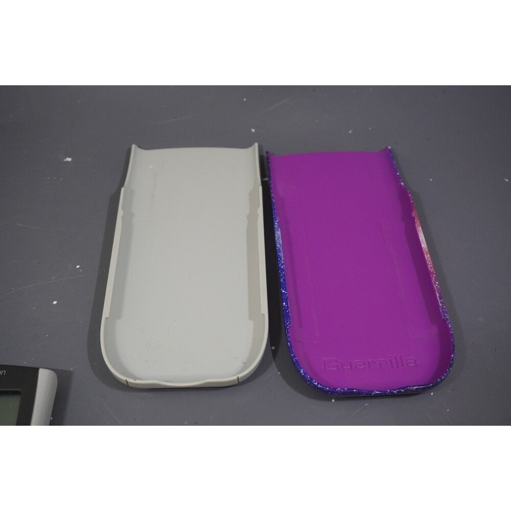 Texas Instruments TI-84 Plus Silver Edition Graphing Calculator w 2 Covers - Picture 3 of 5
